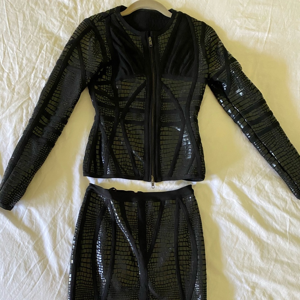 Black Top & Zilp Up Skirt